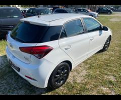 HYUNDAI - i20 - 1.2 GPL 5p. Blackline - NEOPATENTA - 6