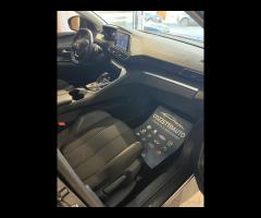 Peugeot 3008 BlueHDi 130 S&S EAT8 Active Pack - 7