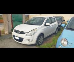 Ricambi Hyundai I20 1.2 B del 2012 motore G4LA