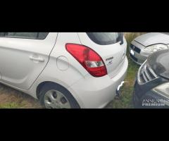 Ricambi Hyundai I20 1.2 B del 2012 motore G4LA - 6