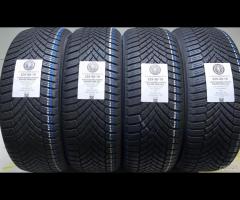 4 GOMME 225 50 19 YOKOHAMA A72251