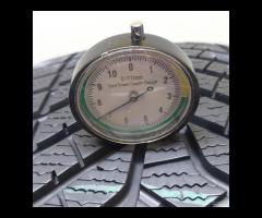 4 GOMME 215 50 18 YOKOHAMA A72247