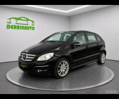 Mercedes-benz B 200 CDI BlueEFFICIENCY Executive