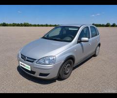 Opel Corsa 1.2i 16V cat 5 porte Club