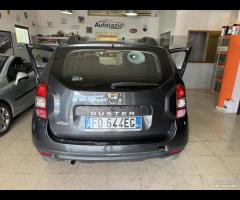 DACIA DUSTER 1.5 dci Limited U. Navigat. - 6