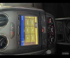 DACIA DUSTER 1.5 dci Limited U. Navigat. - 18
