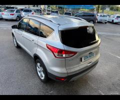 Ford Kuga 2.0 TDCI 140 CV 4WD Powershift - 5