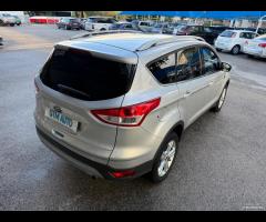 Ford Kuga 2.0 TDCI 140 CV 4WD Powershift - 8