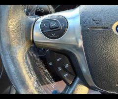 Ford Kuga 2.0 TDCI 140 CV 4WD Powershift - 17