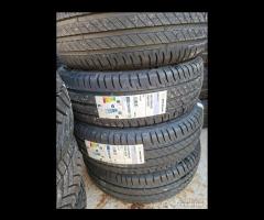 195/70/15c michelin nuove
