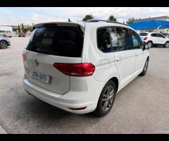 Volkswagen Touran 2.0 TDI 150 CV - 7 POSTI - 6