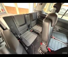 Volkswagen Touran 2.0 TDI 150 CV - 7 POSTI - 20