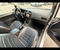 Volkswagen Touran 2.0 TDI 150 CV - 7 POSTI - 24