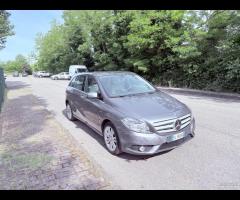 Mercedes-benz B 200 CDI BlueEFFICIENCY