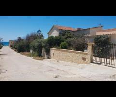 Triscina villa 5 vani + giardino a pochi passi d