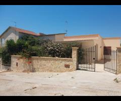 Triscina villa 5 vani + giardino a pochi passi d
