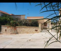 Triscina villa 5 vani + giardino a pochi passi d