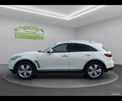Infiniti FX FX30d GT - 7
