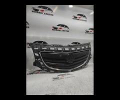 GRIGLIA PARAURTI ANTERIORE OPEL INSIGNIA 903200040