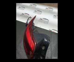 FARO FANALE STOP POSTERIORE SX MAZDA 2 2014-2019 H - 14