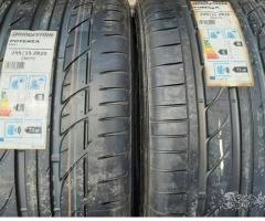 295 35 20 brigestone nuove