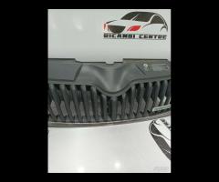 GRIGLIA PARAURTI FRONTALE SKODA FABIA 2 5J0853668C - 3