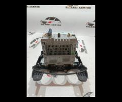 AUTORADIO CON RIVESTIMENTO MASCHERINA CENTRALE MAZ - 6