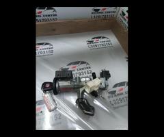 BLOCCHETTO ACCENSIONE CON CHIAVE OPEL AGILA 2009 3