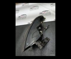 FARO FANALE STOP POSTERIORE ESTERNO DESTRA HONDA C - 16