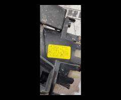 FARO FENDINEBBIA ANTERIORE DX+GRILA PARAURTI MERCE