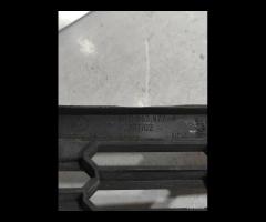 GRIGLIA PARAURTI ANTERIORE VOLKSWAGEN POLO 6R08536