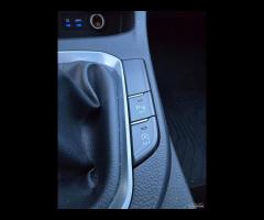 Hyundai i30 1.6 CRDi 110CV 5 porte Comfort - 14
