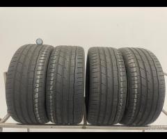 235 40 R19 96W 4 GOMME HANKOOK ESTIVE