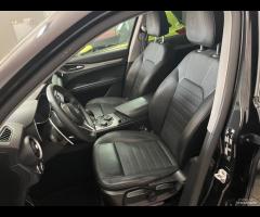 Alfa Romeo Stelvio 2.2 210 CV AT8 Q4 Executive 202 - 17