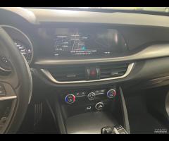 Alfa Romeo Stelvio 2.2 210 CV AT8 Q4 Executive 202 - 21