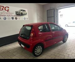 Peugeot 107 1.0 68CV 5p. 2010 - 8