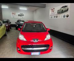 Peugeot 107 1.0 68CV 5p. 2010 - 10