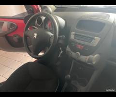 Peugeot 107 1.0 68CV 5p. 2010 - 14