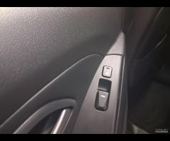 Hyundai iX35 1.7 CRDi Xpossible unico prop 2013 - 12