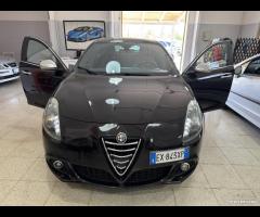GIULIETTA 2.0 JTDM-2 Distinctive