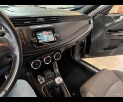 GIULIETTA 2.0 JTDM-2 Distinctive - 20