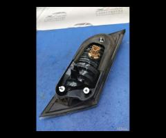 FARO FANALE POSTERIORE INTEGRATO NEL PORTELLONE DX - 20