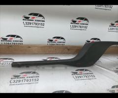 LISTELLO DECORATIVO LATO PARAURTI ANTERIORE DESTRO