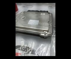 CENTRALINA MOTORE ECU BMW F20 8518569-01 028101863 - 18
