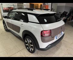 Citroen C4 cactus 1.2 Autom. cv. Tetto-Navigat.