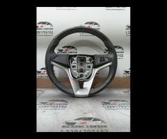 VOLANTE IN PELLE NERA MULTIFUNZIONE CHEVROLET ORLA
