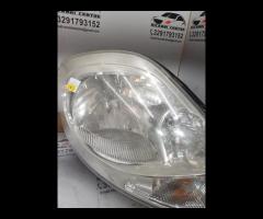 FARO FANALE ANTERIORE DX RENAULT TRAFIC II /OPEL V - 7