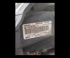 FARO FANALE ANTERIORE DX RENAULT TRAFIC II /OPEL V - 13