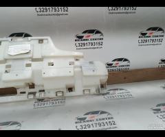 RINFORZO SUPPORTO INFERIORE PARAURTI POSTERIORE  B - 4