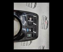 RIVESTIMENTO LEVA CAMBIO / INTORNO NISSAN LEAF 202